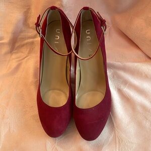 Vintage Unisa Faux Suede Heels